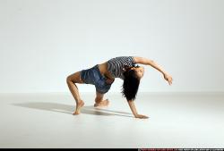 smax-angelica-yoga-camatkarasana-pose