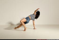 smax-angelica-yoga-camatkarasana-pose