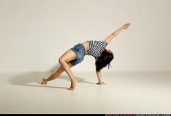 smax-angelica-yoga-camatkarasana-pose