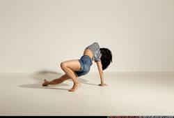 smax-angelica-yoga-camatkarasana-pose