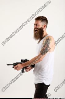 2015 12 OSCAR SHOOTING SMG M4A1 01