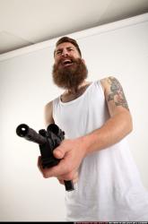 oscar-shooting-smg-m4a1