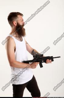 2015 12 OSCAR SHOOTING SMG M4A1 06