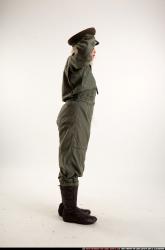 kayaa-uniform-salute-pose