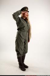 kayaa-uniform-salute-pose