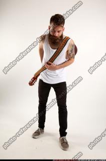 oscar-guitar-taking-bow