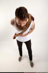 oscar-guitar-taking-bow