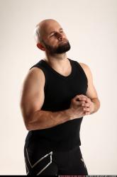 ross-threatening-pose1