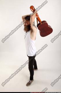 2016 02 OSCAR GUITAR SMASH 01 A