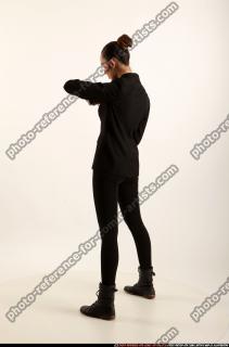 2016 05 JADE PISTOL POSE3 UNSHEATHING 03 B