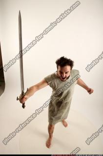 2016 05 WOLFF MEDIEVAL SWORD POSE3 00 A