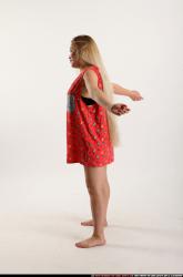 kayaa-daily-pose5-stretching