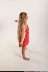 kayaa-daily-pose5-stretching