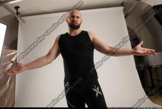 2016 05 ROSS THREATENING POSE2 09