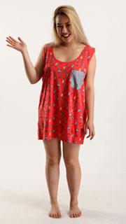 kayaa-daily-pose6-waveing