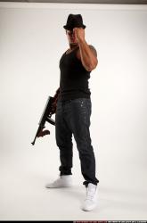 Ron-tommygun-pose4