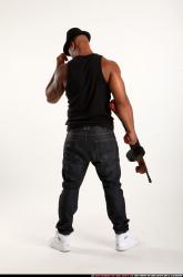 Ron-tommygun-pose4