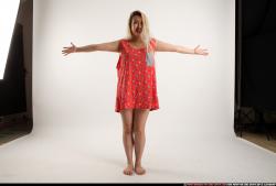 kayaa-daily-pose7-welcoming