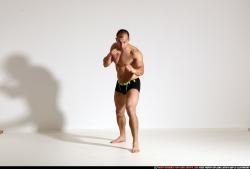 smax-streetfighter-front-kick