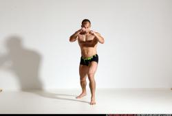 smax-streetfighter-front-kick