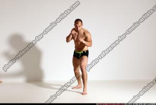 smax-streetfighter-front-kick