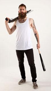 oscar-bat-shotgun-pose