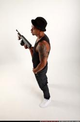 Ron-tommygun-pose5