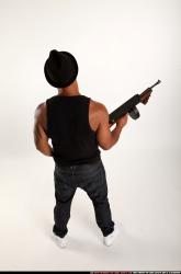 Ron-tommygun-pose5