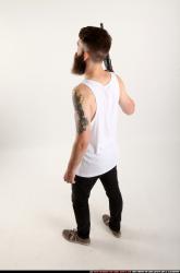 oscar-smg-m4a1-pose1