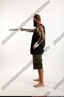 edgar-bat-pose3
