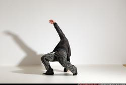 smax-streetfighter-shoulders-hit