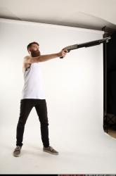 oscar-shotgun-pose4