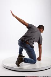 glen-hero-landing-pose