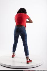 carrie-dagger-stab-pose