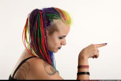 dolores-fe-threatening