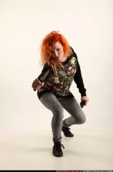 zora-knife-attack-pose3