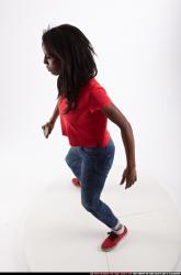 carrie-dagger-defend-pose