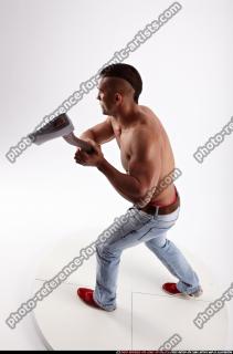 2016 11 REGELIO AXE SMASH POSE 02 A