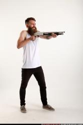 oscar-shotgun-pose5-shooting