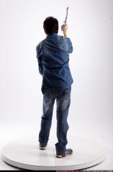 orville-standing-hold-smash-pistol