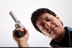 orville-standing-hold-smash-pistol