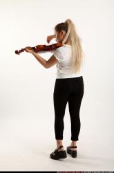 kayaa-standing-playing-violin