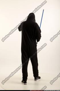 2016 12 WOLFF SITH POSE5 04 B