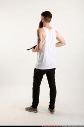 oscar-smg-m4a1-pose4