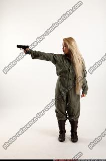 2016 12 KAYA UNIFORM AIMING PISTOL 00 B