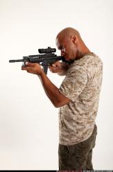 Ron-smg-m4a1-aiming-pose