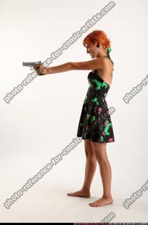 agatha-dual-pistols-pose2