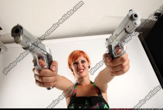 agatha-dual-pistols-pose2