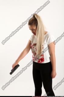 kayaa-pistol-pose4