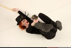 victoria-steampunk-pistol-rope-swing